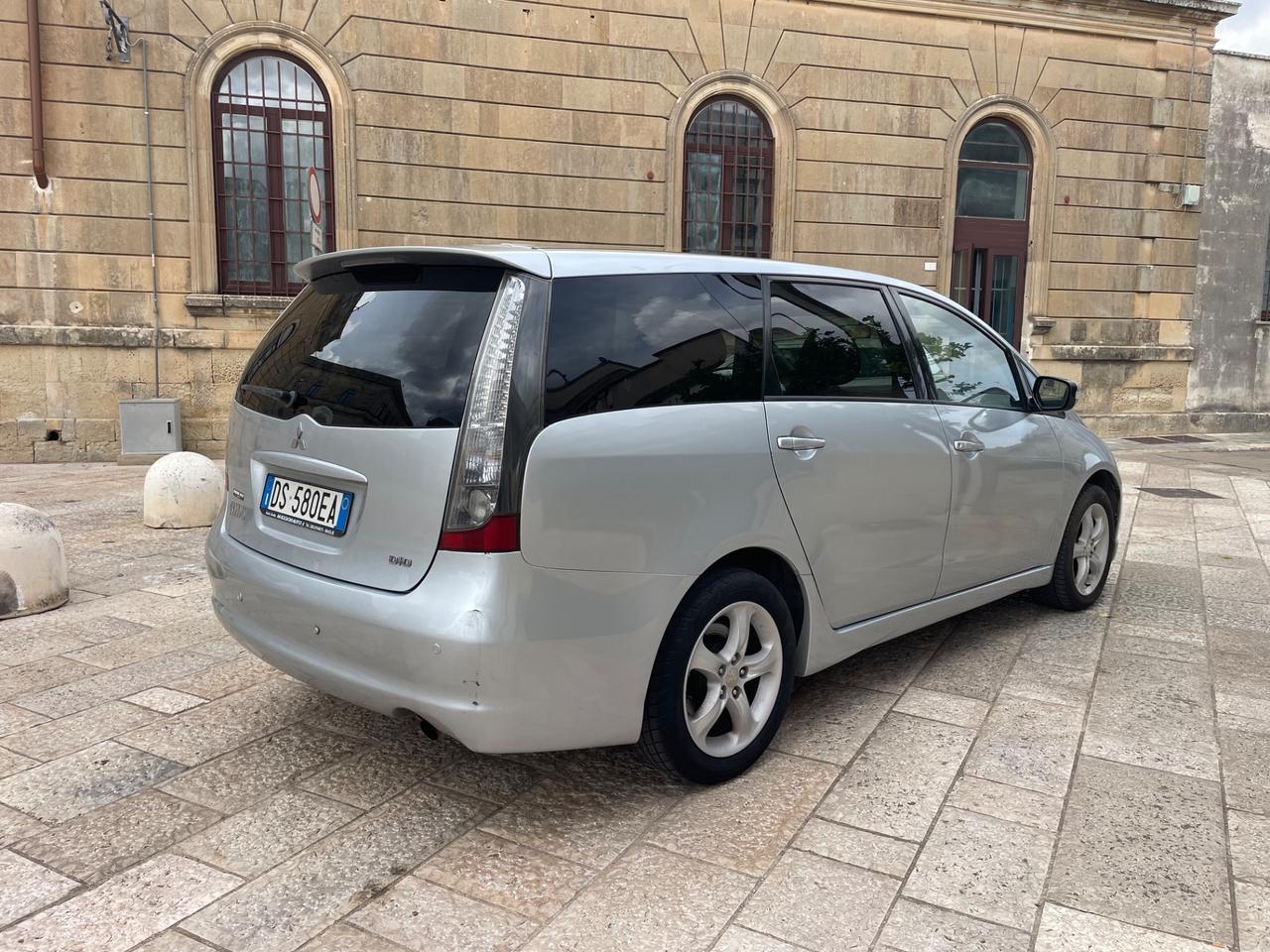 Mitsubishi Grandis 2.0 TDI 7 Posti