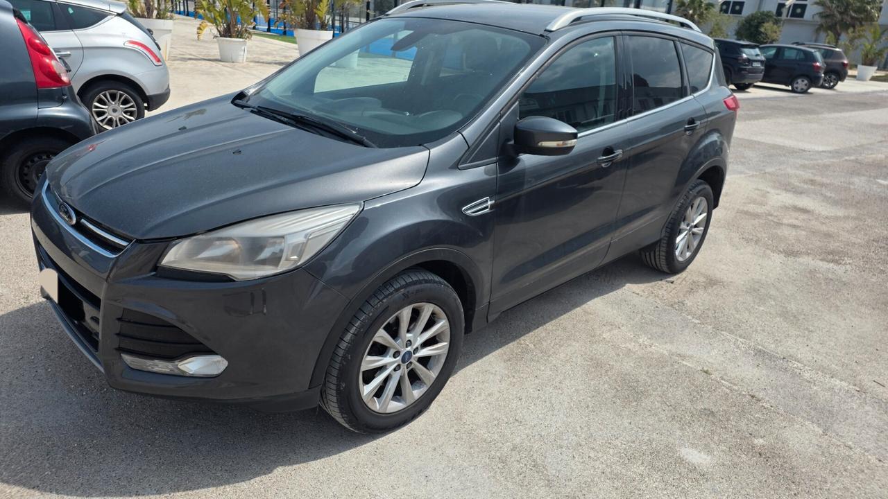 Ford Kuga 2.0 TDCI 120 CV S&S 2WD Titanium