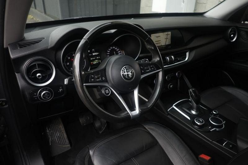 Alfa Romeo Stelvio Alfa Romeo Stelvio 2.2 Turbo Diesel 210CV AT8 Q4 Business ANNO 2017