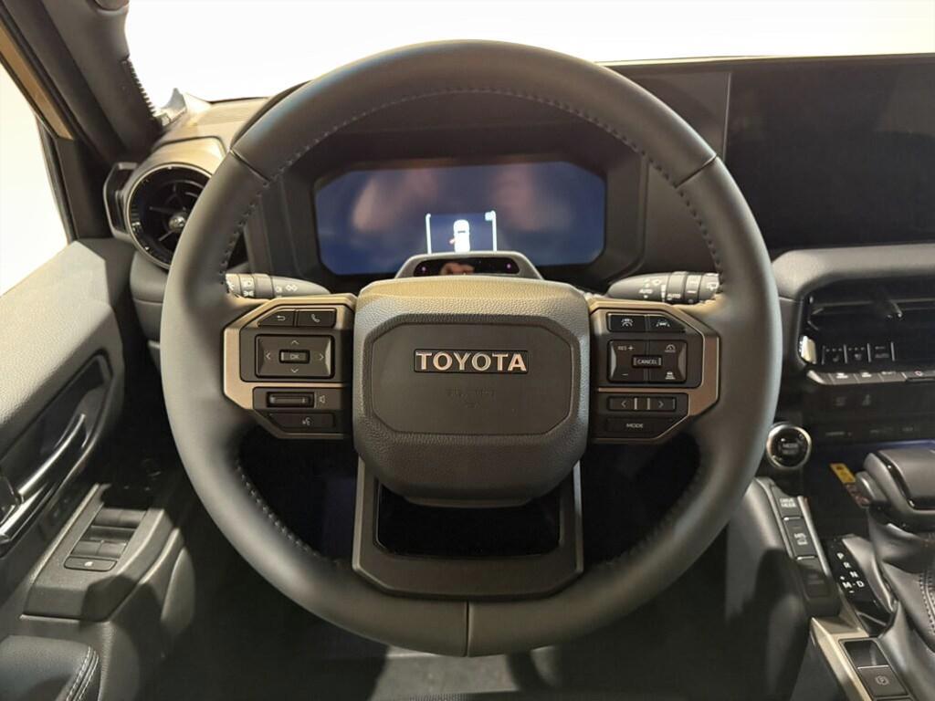 Toyota Land Cruiser 2.8 D-4D First Edition AWD Auto