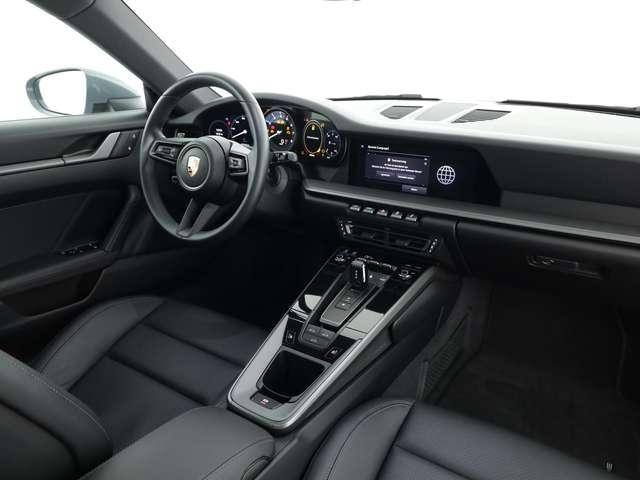 Porsche 992 coupe 3.0 carrera auto