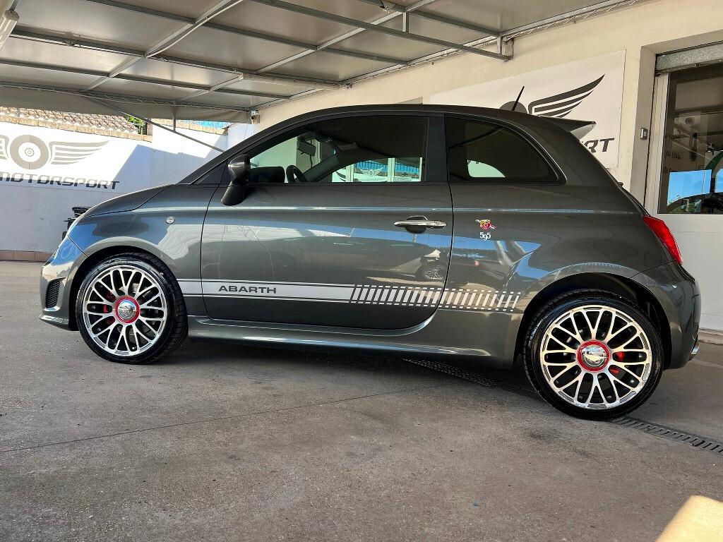 Abarth 595 1.4 Turbo 140 CV / Cambio MTA F1 / E6