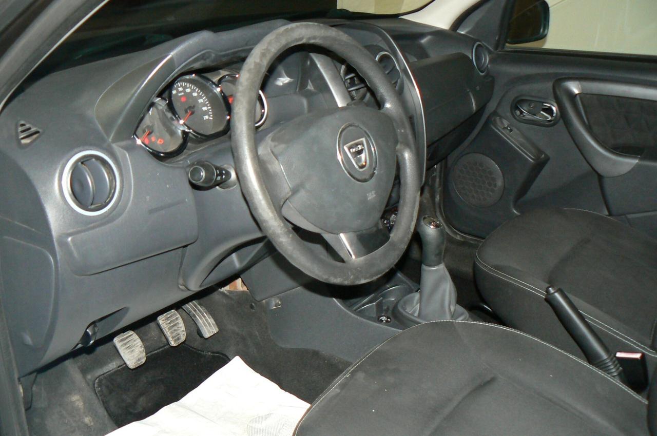 Dacia Duster 1.6 110CV 4x2 GPL Lauréate - n101107