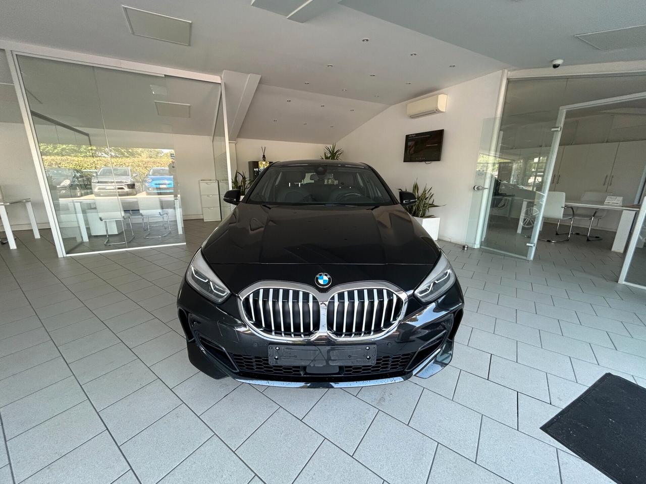 Bmw 118 118i 5p. Msport