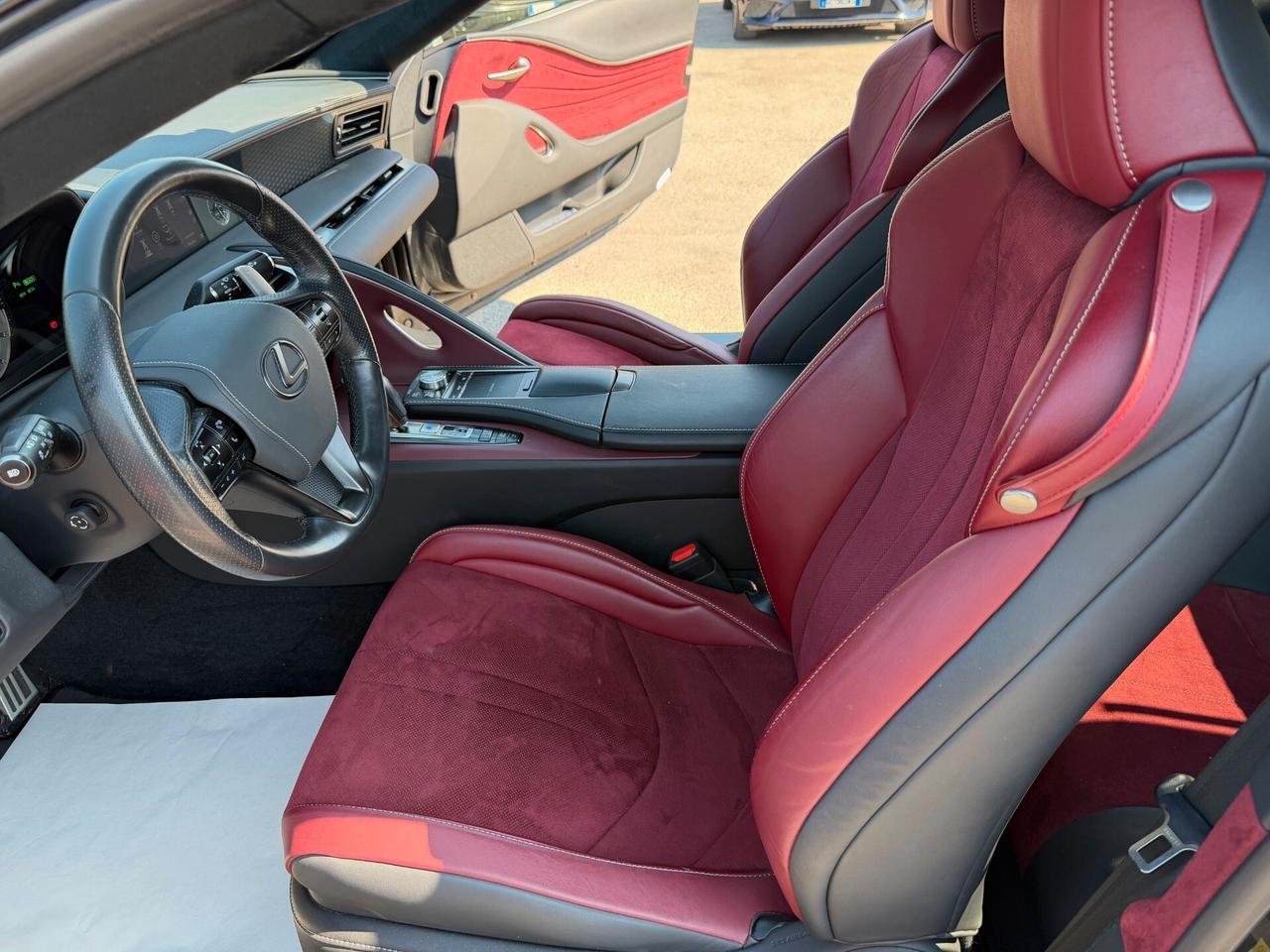 Lexus LC Hybrid Sport+/pack carbonio4zt/full