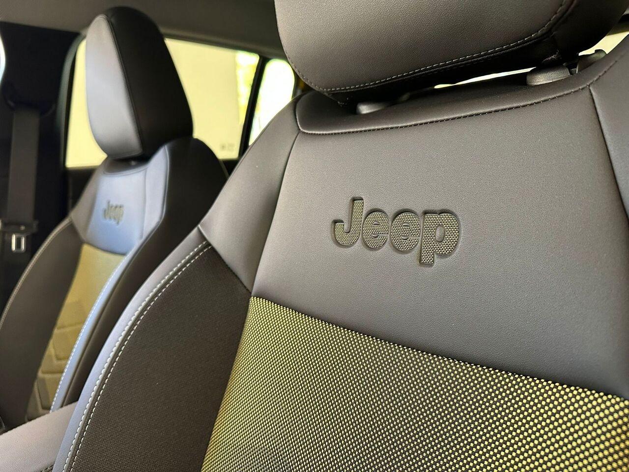 JEEP Avenger - Avenger 1.2 turbo e-hybrid mhev Summit fwd 110cv edct6