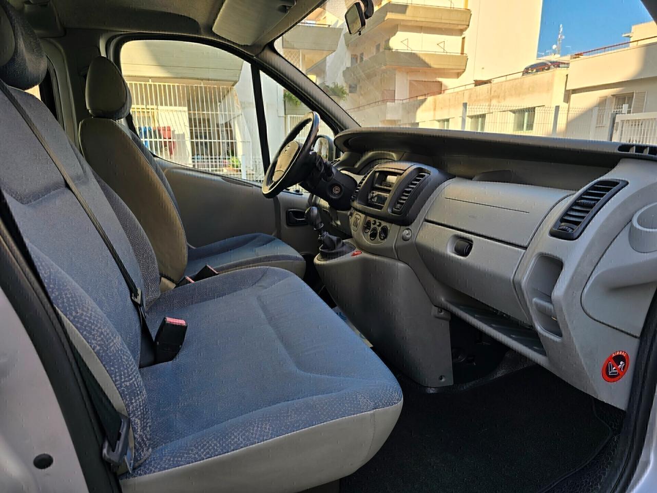 Nissan Primastar con Pedana Trasporto Disabili