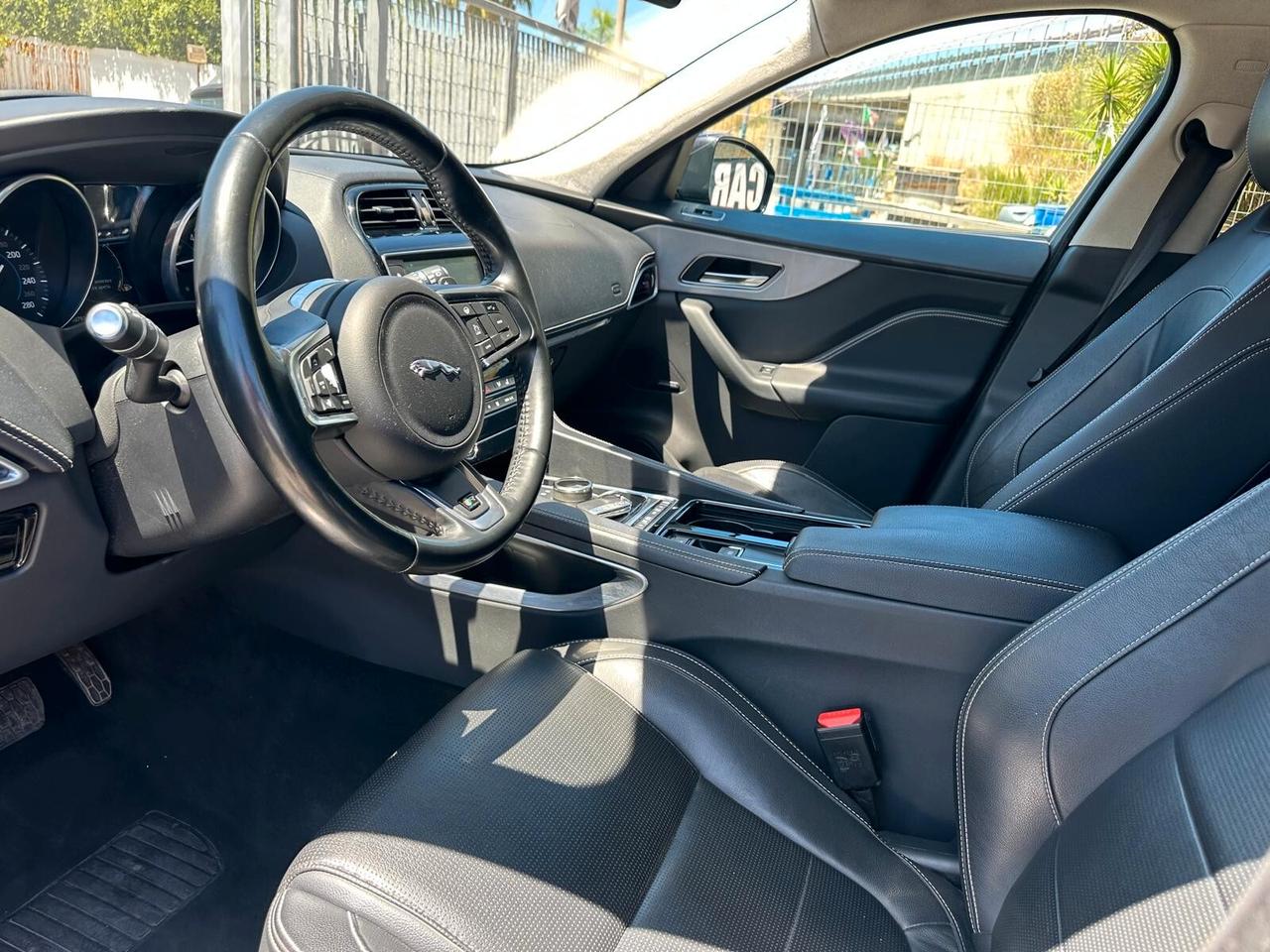 Jaguar F-Pace 2.0 D 180 CV AWD aut. R-Sport-06/2017