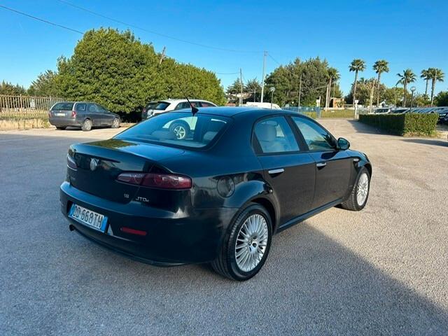 Alfa Romeo 159 1.9 JTDm 16V BERLINA