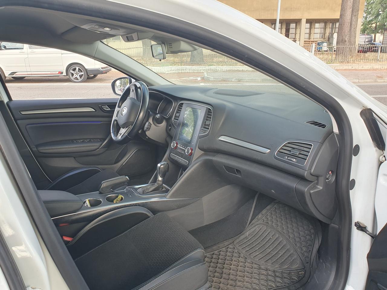 Renault Megane Mégane Sporter dCi 8V 110 CV EDC Energy Zen