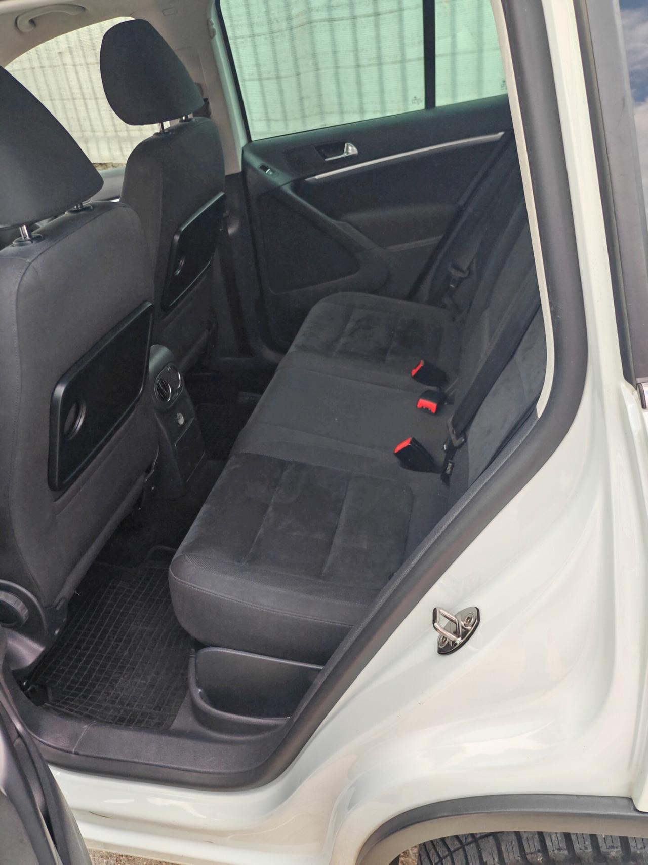 Volkswagen Tiguan 2.0 TDI 140CV 4MOTION DSG Sport & Style