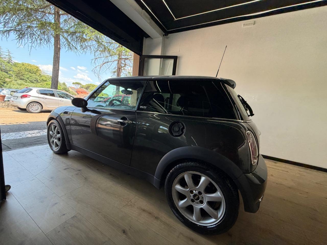 Mini 1.6 16V Cooper