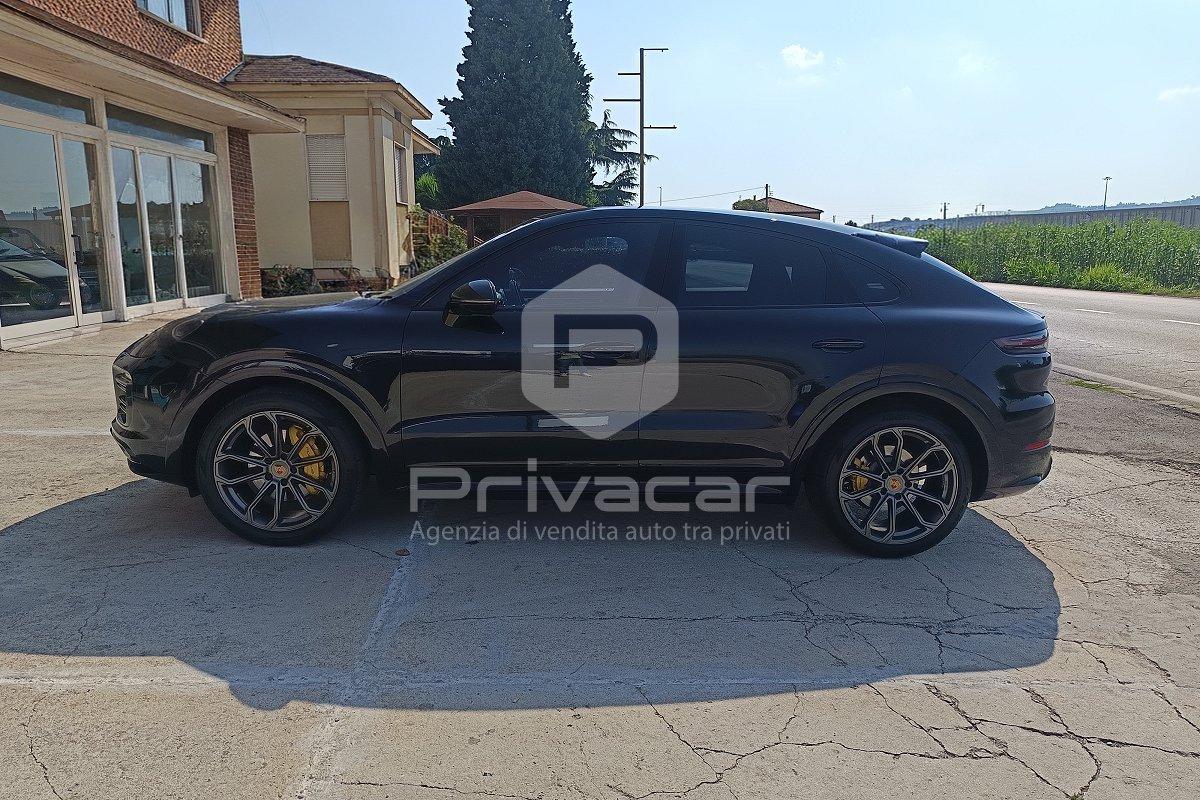 PORSCHE Cayenne Coupé 3.0 V6