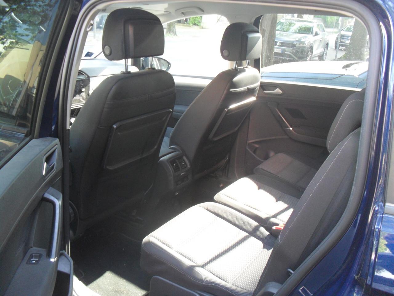 Volkswagen Touran 2.0 TDI 150 CV SCR DSG Business BlueMotion Technology