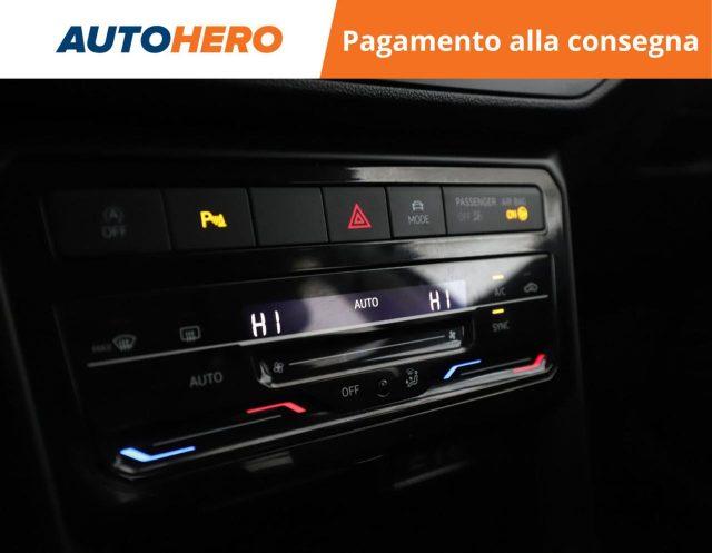 VOLKSWAGEN T-Cross 1.0 TSI 110 CV DSG Sport