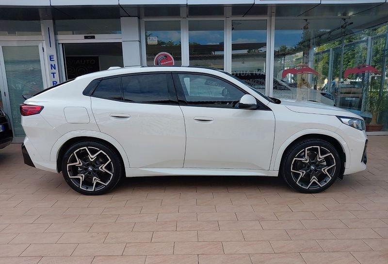 BMW iX2 xDrive 30 M Sport