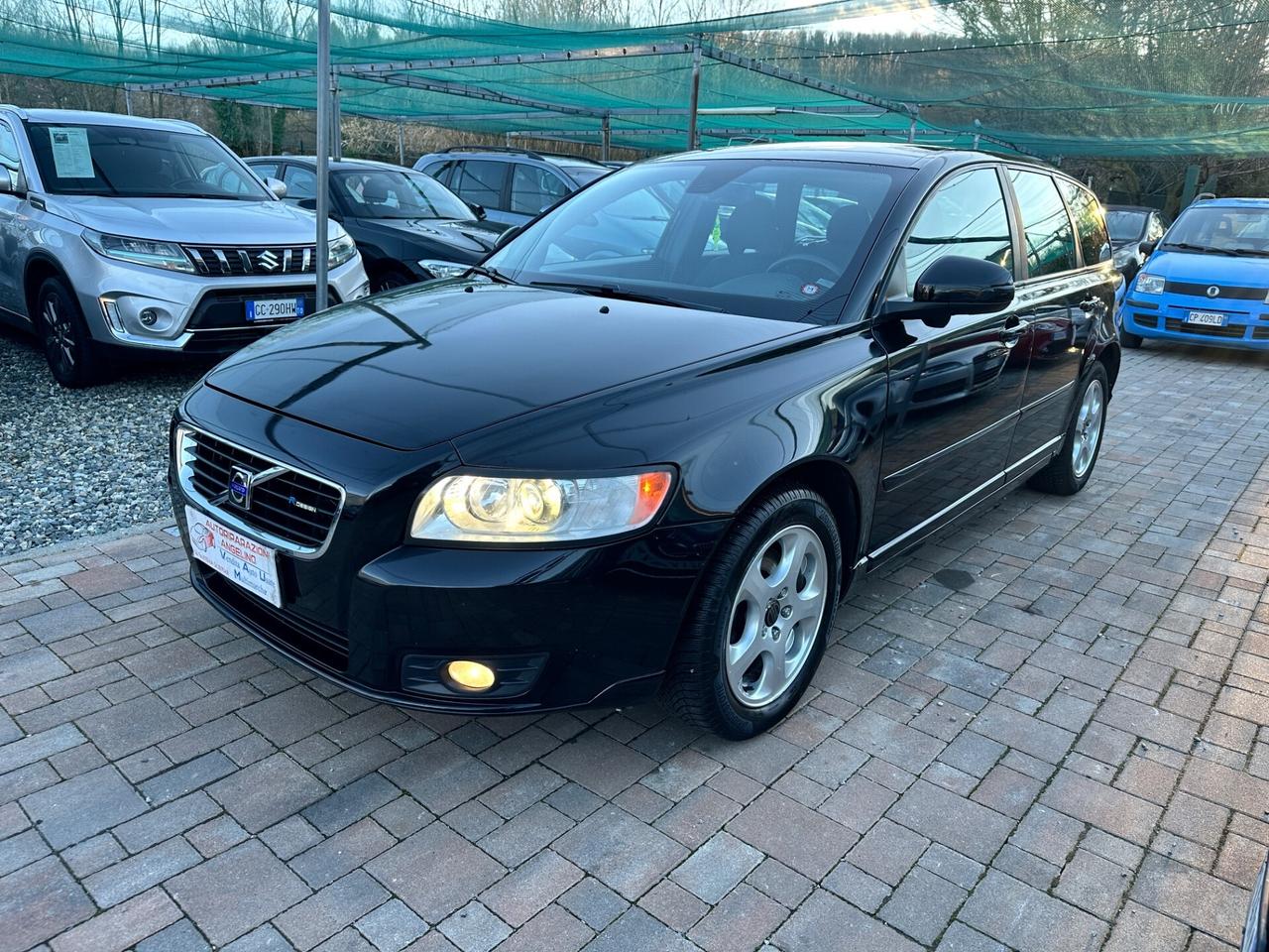 Volvo V50 D3 R-design