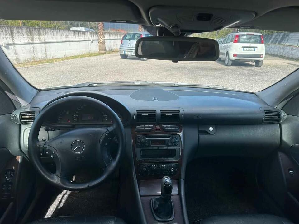 Mercedes-benz C 220 200 CDI 2004