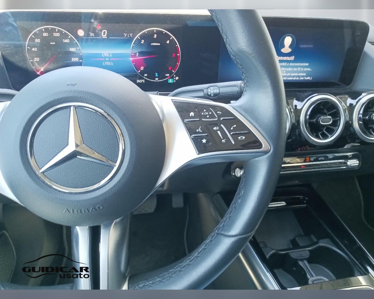 Mercedes-Benz GLA-H247 2023 - GLA 180 d Progressive Advanced auto