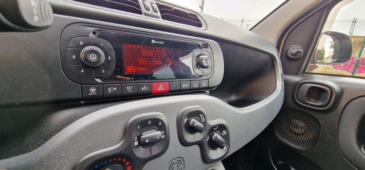 Fiat Panda 1.2 Lounge Trussardi IMP G.P.L ANTIFURTO BLOCCO MOTORE E BLOCKSHAFT