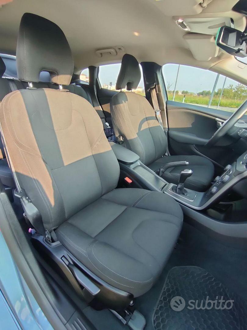 VOLVO V40 D2 Business ProM-Mo