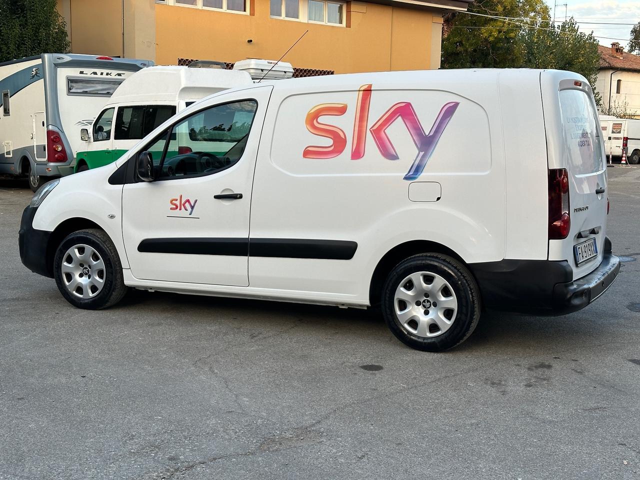 Peugeot Partner BlueHDi 100 Furgone Comfort passo lungo