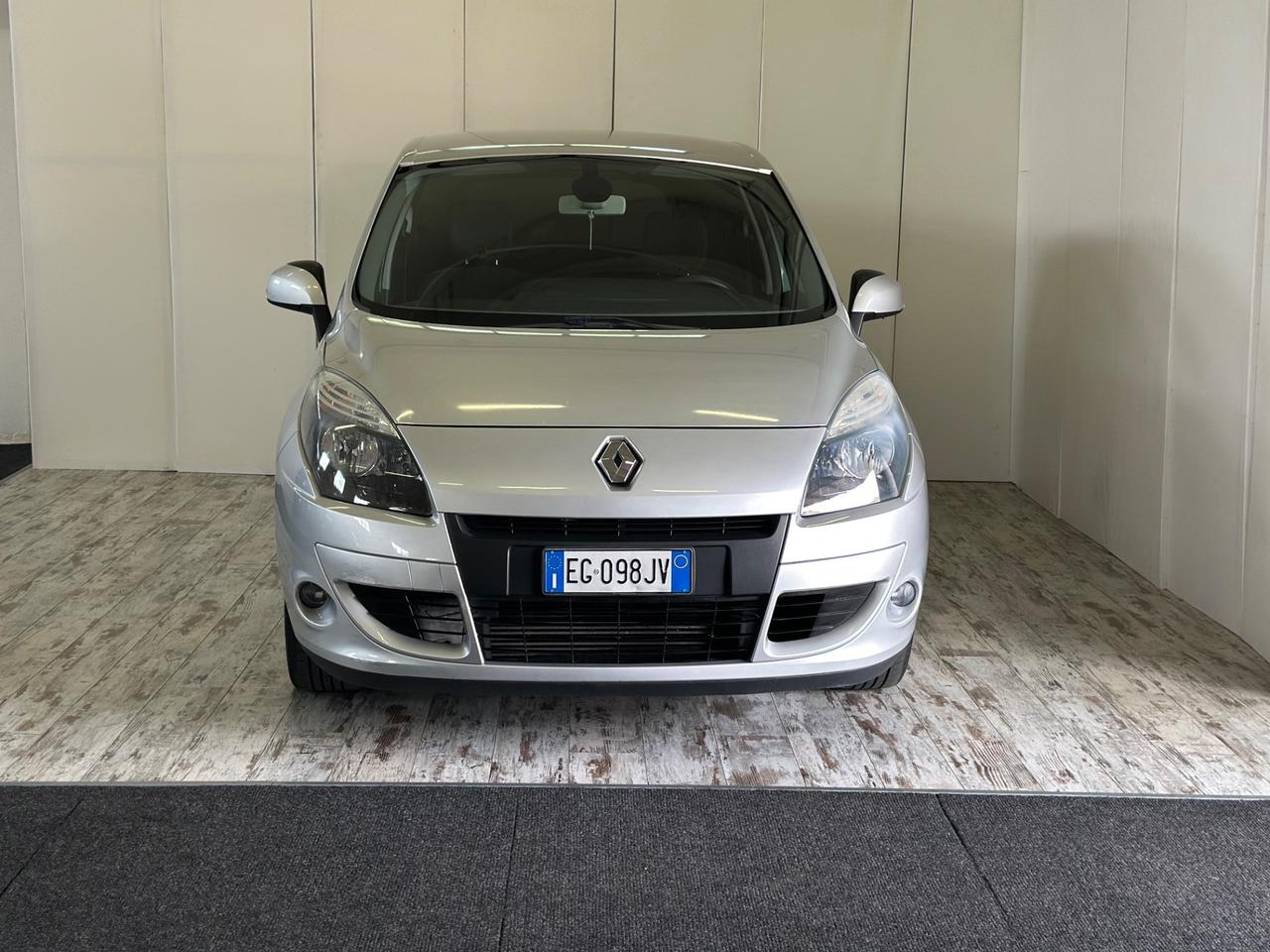 Renault Scenic Scénic X-Mod 1.9 dCi 130CV Luxe Ok Neopatentati