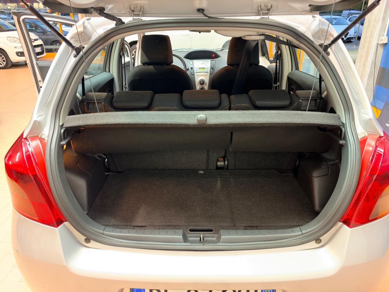 Toyota Yaris 1.4 D-4D 90cv Neopatentati