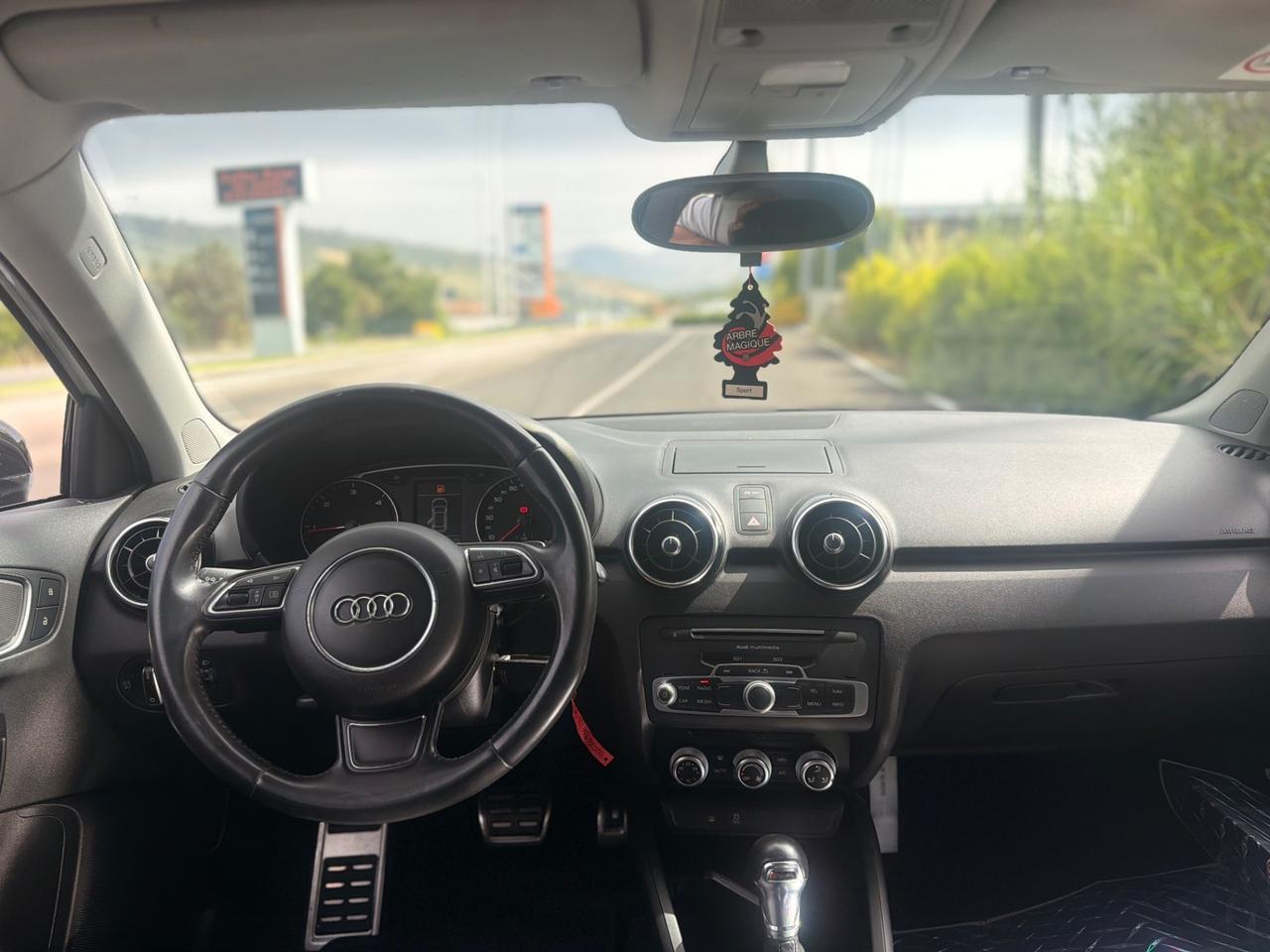 Audi A1 1.4 TDI ultra S tronic Metal plus