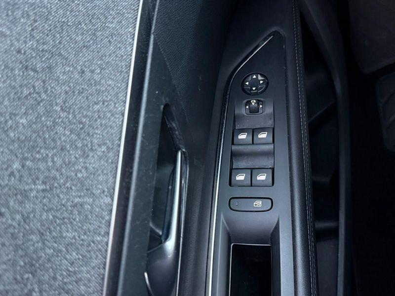 Peugeot 3008 3008 1.6 hybrid4 phev Allure Pack 300cv e-eat8