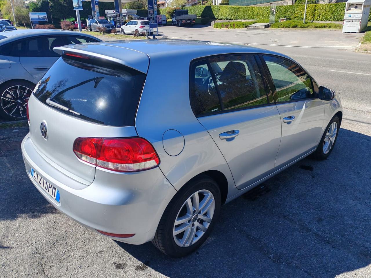 Volkswagen Golf 1.6 TDI DPF 5p. United
