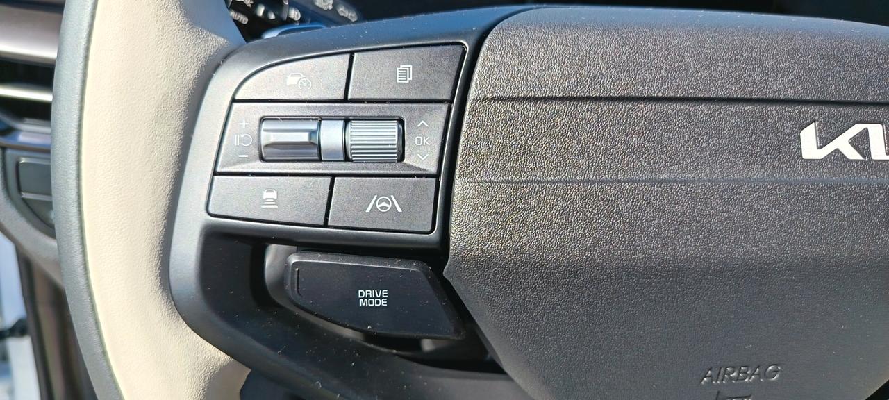 Kia Sportage 1.6 TGDi HEV AT GT-line Plus bicolor