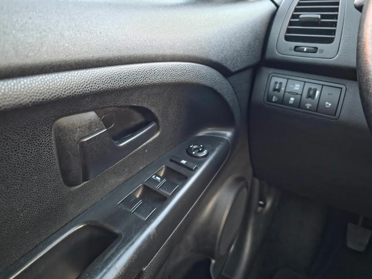 Kia Venga 1.4 CVVT EX ISG 2010-E5 Manuale NEO