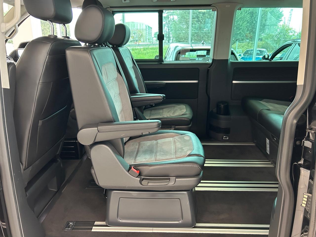 Volkswagen Multivan 2.0 TDI 199CV DSG Cruise 7p.