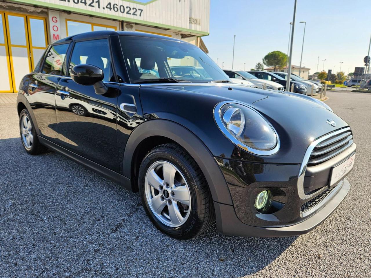 MINI One 1.5 5 porte Virtual Display