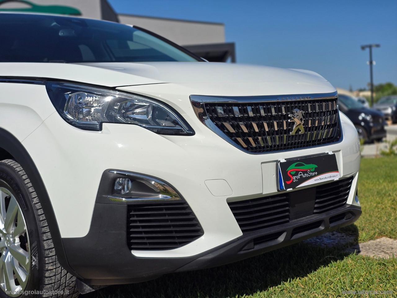 PEUGEOT 3008 BlueHDi 130 S&S EAT8 Business