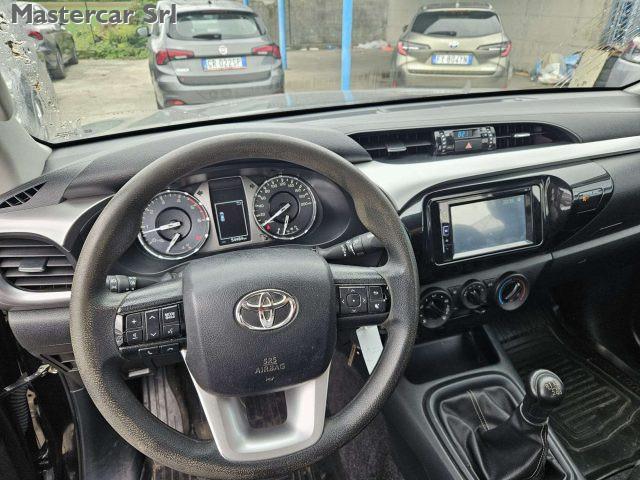 TOYOTA Hilux Hilux IV 2.4 d-4d double cab Comfort 4wd - GP836MH