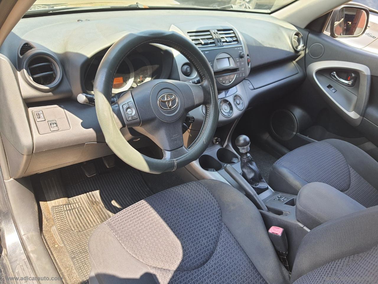 TOYOTA RAV4 2.2 D-4D 177 CV