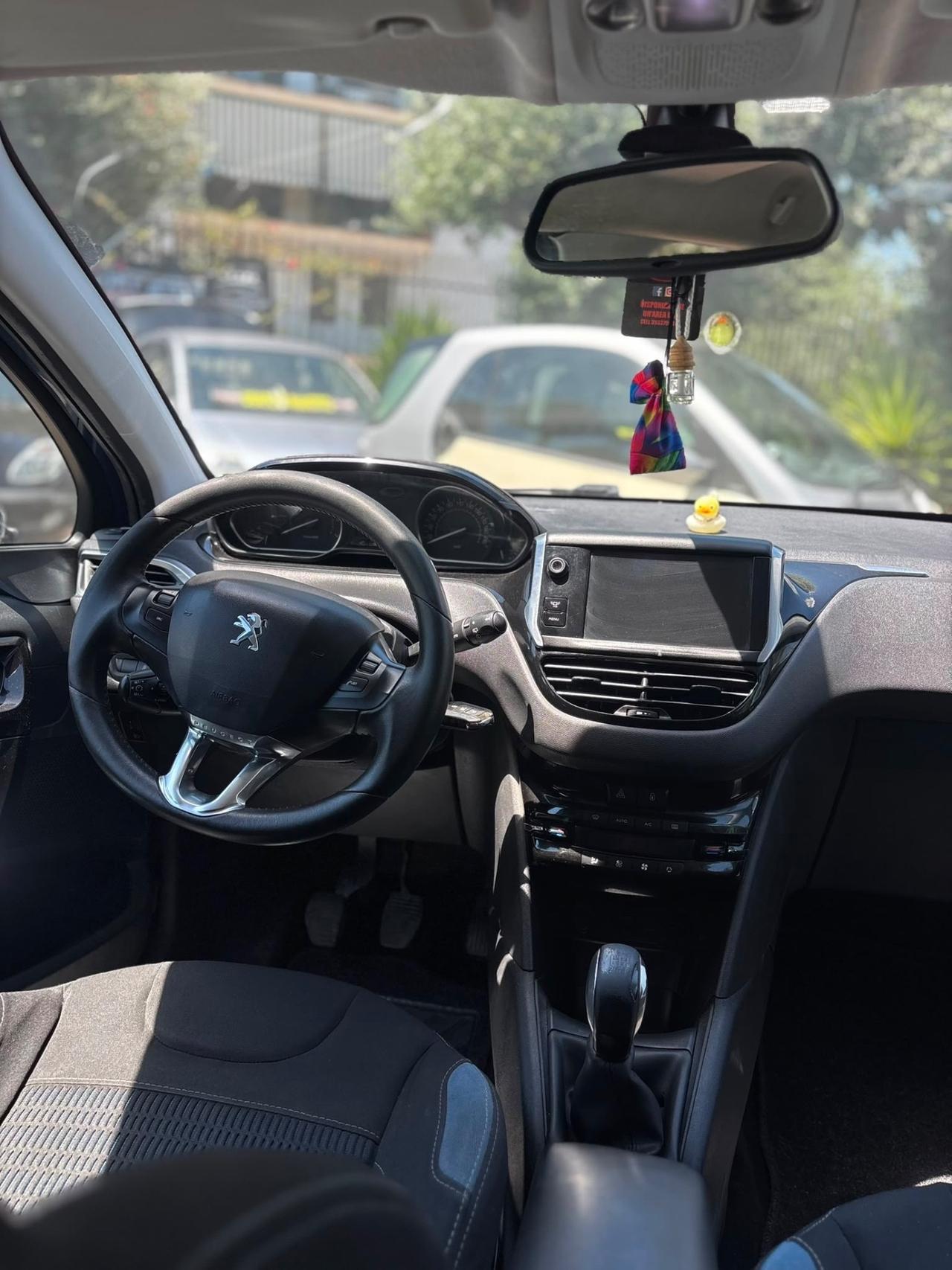 Peugeot 208 1.2 VTi 82 CV 5 porte Allure
