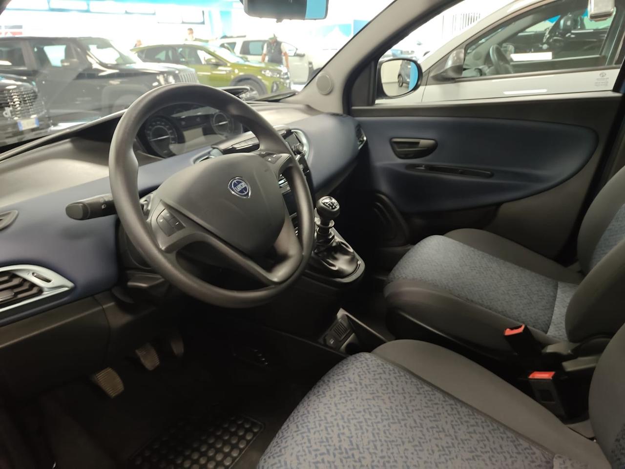 LANCIA Ypsilon My24 1.0 Firefly 70 CvStart&Stop Hybrid Oro