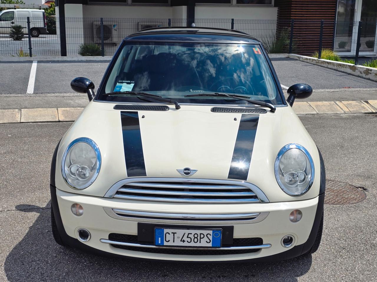 Mini COOPER 1.6 B OK PER NEOPATENTATI