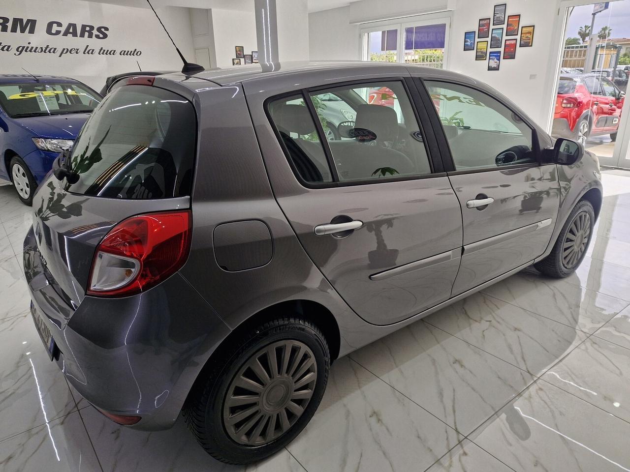 RENAULT CLIO 1.2 BENZINA 16V LUXE 140000KM