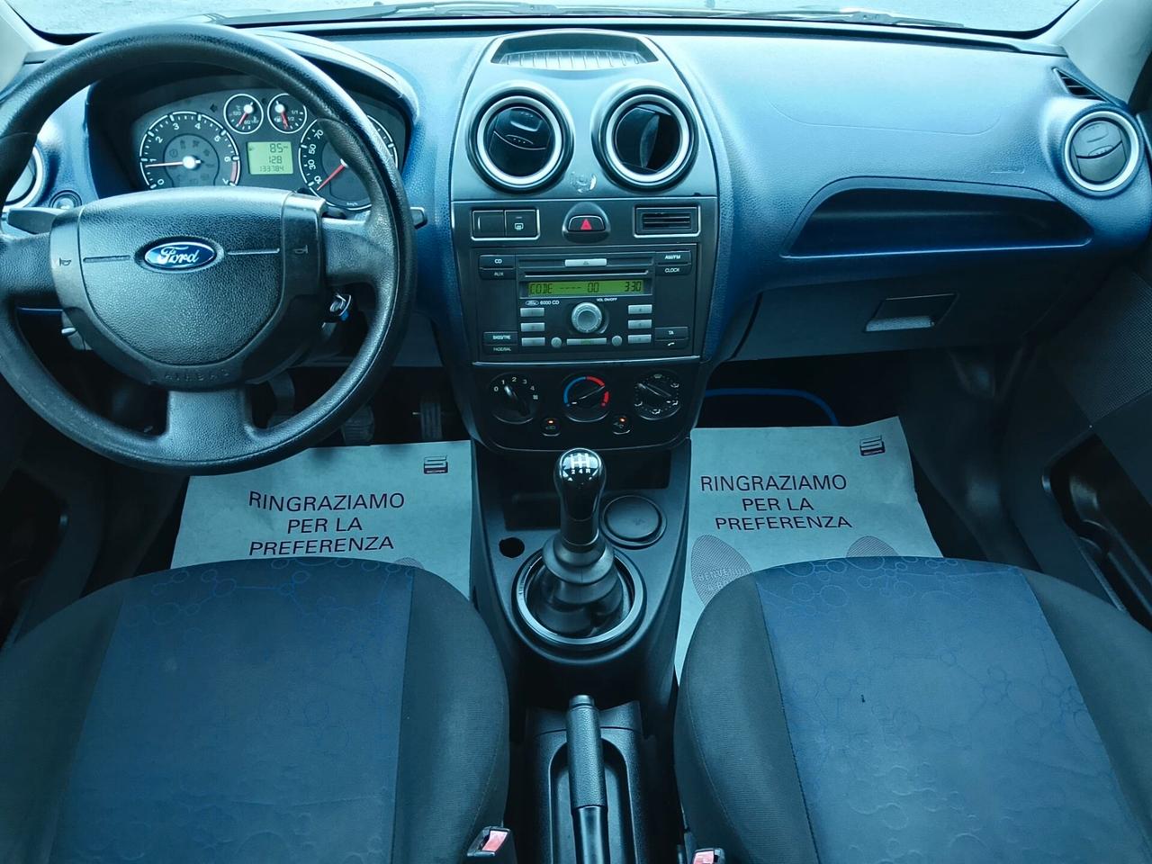 Ford Fiesta 1.2 16V 5p. Manutenzione completa
