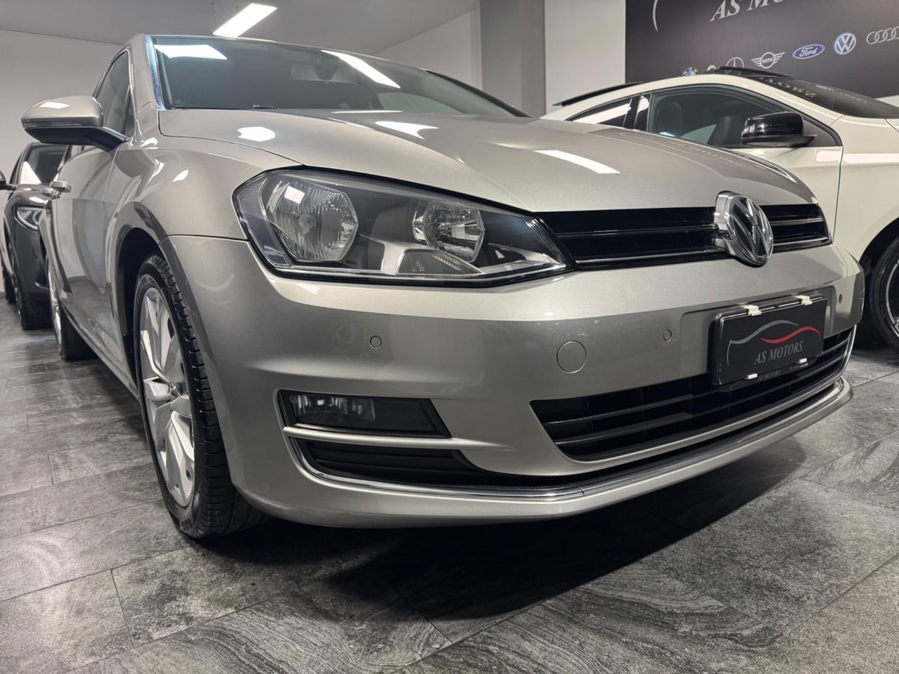 VOLKSWAGEN GOLF 1.6 TDI DSG HIGHLINE