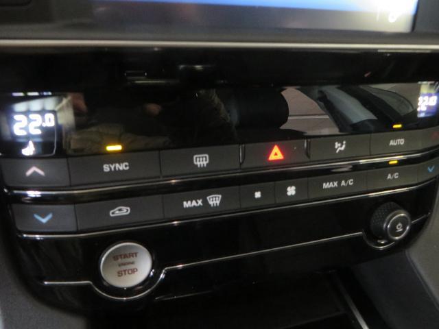 Jaguar F-Pace PRESTIGE 2.0 D 180 CV 6mt 77000 km