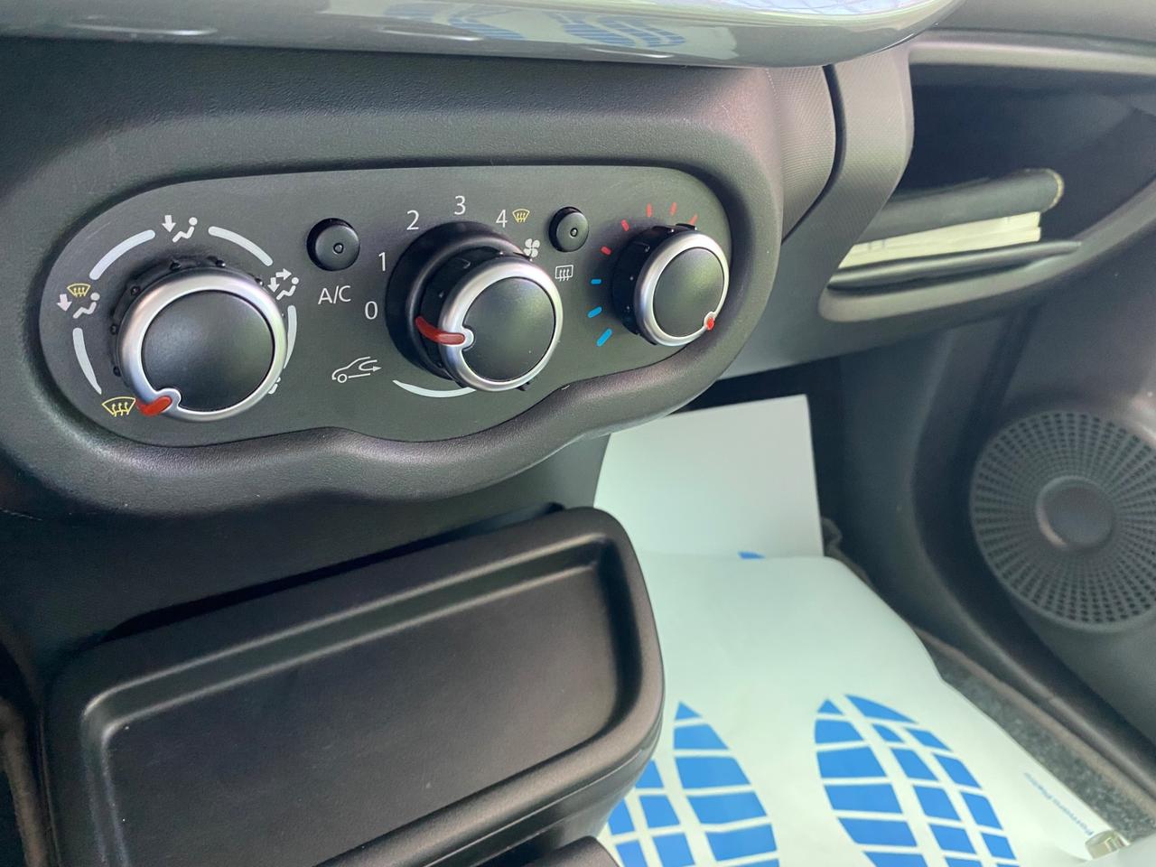 Renault Twingo SCe limited