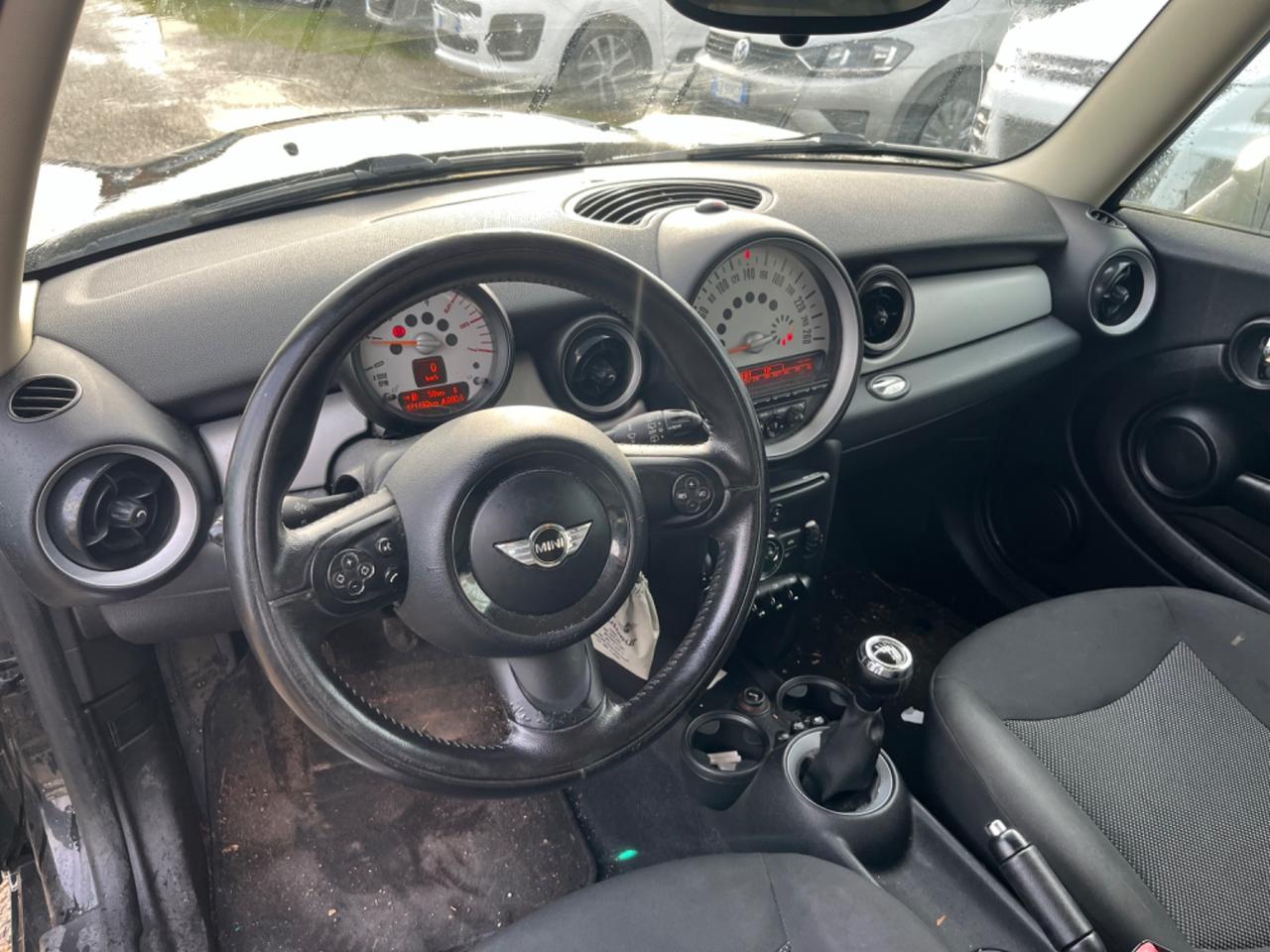 Mini Cooper D Clubman 2011 1.6 DIESEL CON CATENA RUMOROSA