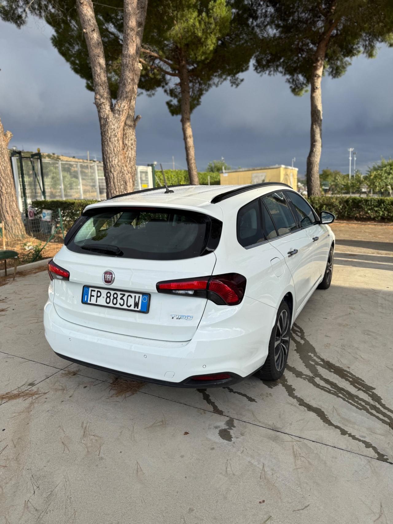Fiat Tipo 1.6 Mjt S&S SW Lounge