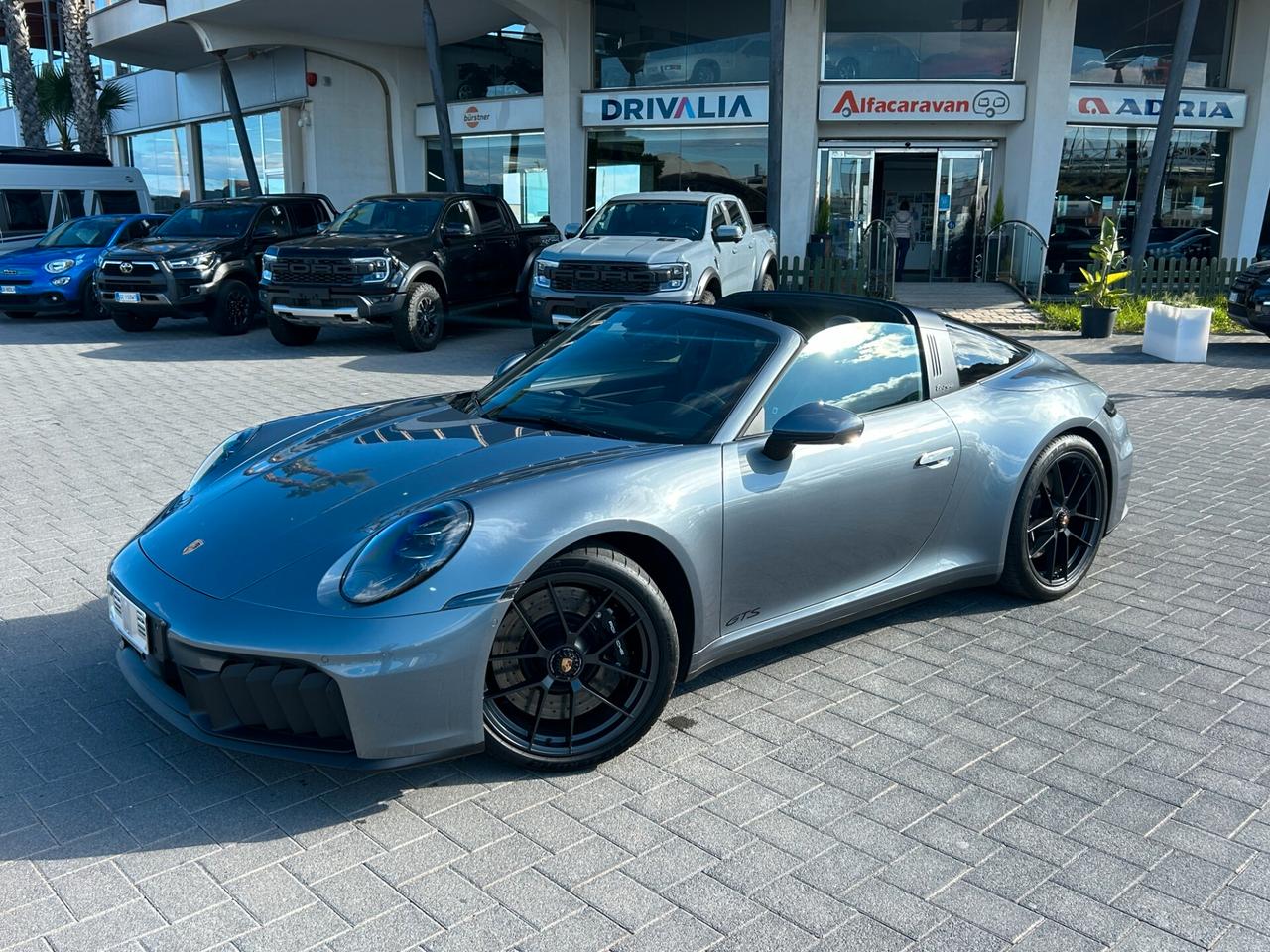 Porsche 911 992.2 Targa 3.6 4 GTS auto KM 0