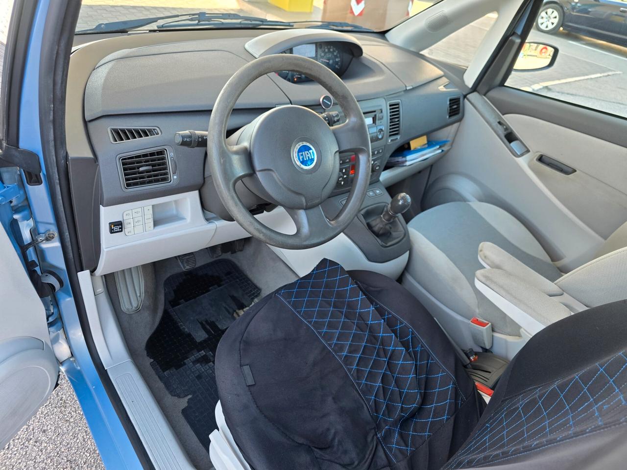 Fiat Idea 1.4 16V Emotion GPL